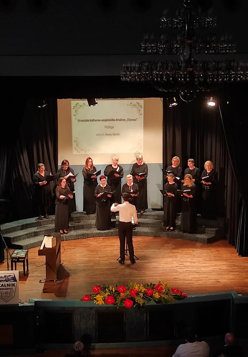 HKUD Vijenac iz Požege gostovao u Križevcima i oduševio publiku