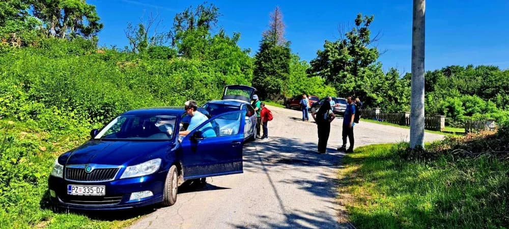 FOTO: Planinari HPD Gojzerice na izletu u arboretum Lisičine 