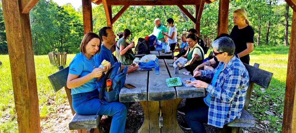 FOTO: Planinari HPD Gojzerice na izletu u arboretum Lisičine 