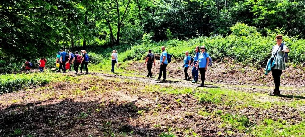 FOTO: Planinari HPD Gojzerice na izletu u arboretum Lisičine 