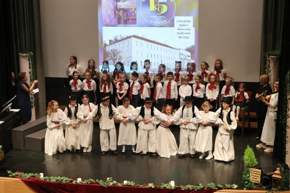 Obilježena 15. obljetnica Katoličke osnovne škole u Požegi