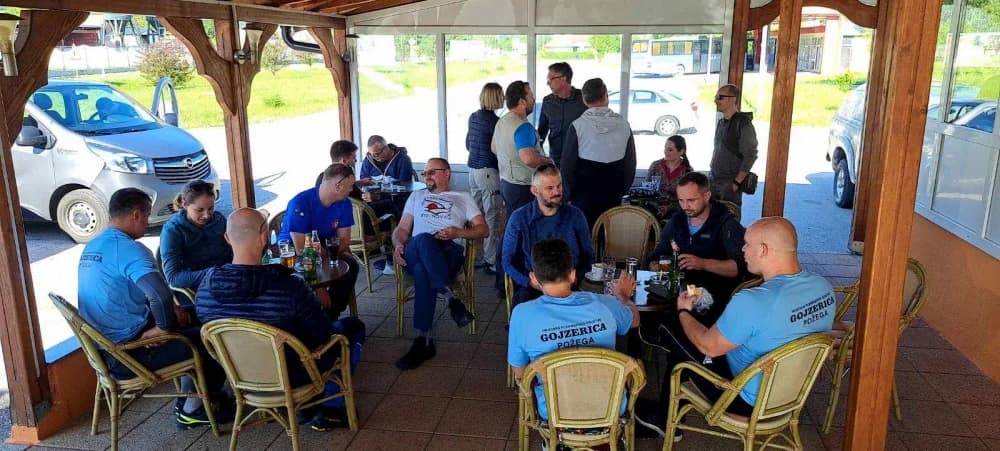 HPD Gojzerica na krovu Hrvatske, dinarskom vrhu Sinjal