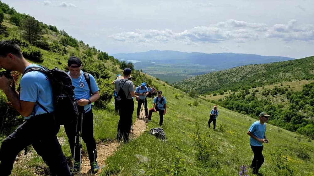 HPD Gojzerica na krovu Hrvatske, dinarskom vrhu Sinjal