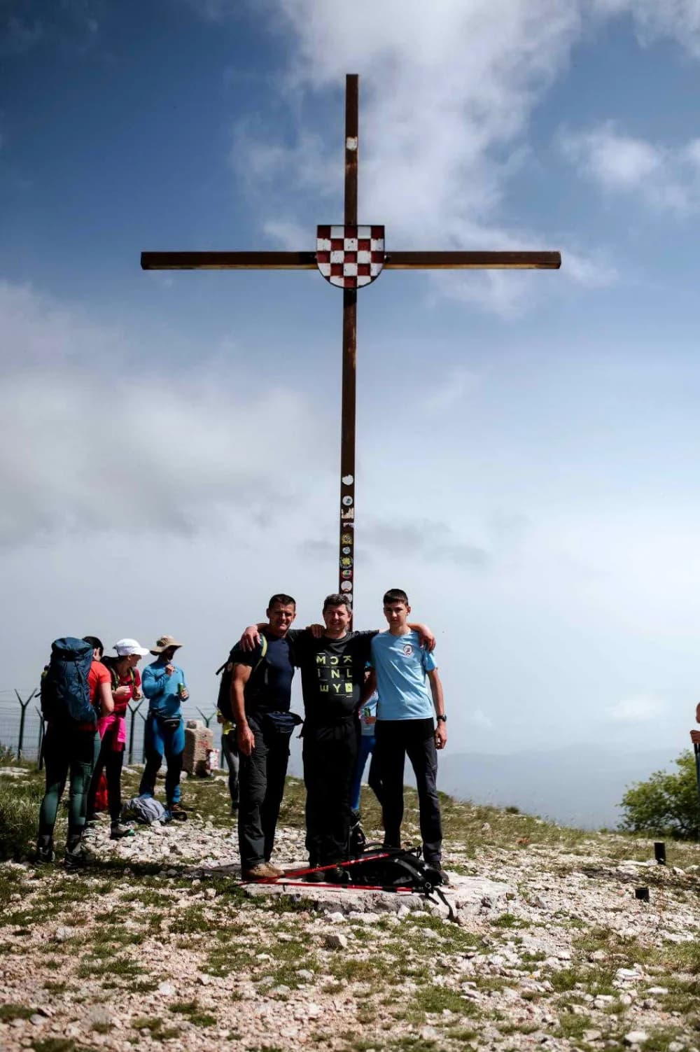 HPD Gojzerica na krovu Hrvatske, dinarskom vrhu Sinjal