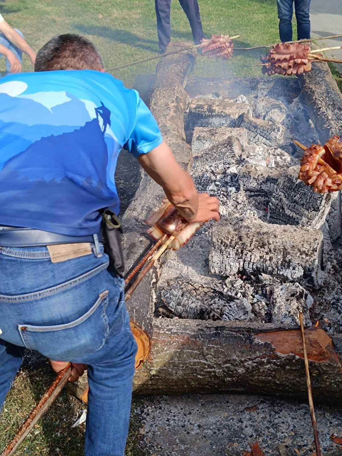 Planinari osvojili drugo mjesto na  8. Festivalu slanine i vina
