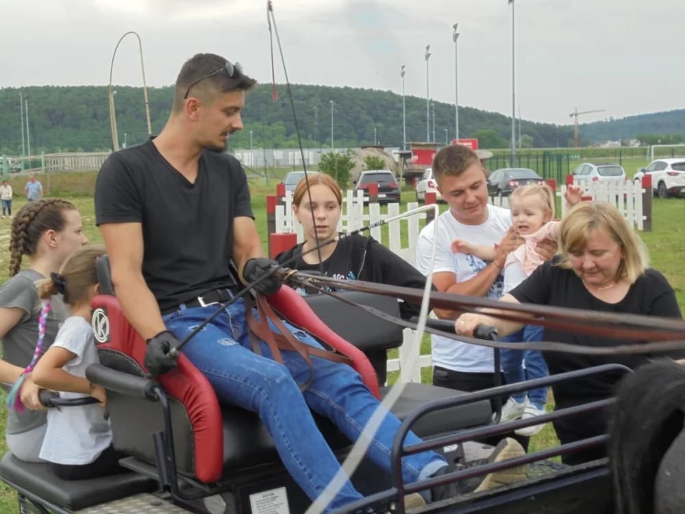 FOTO: Konjički klub Pleternica otvorio vrata svim generacijama