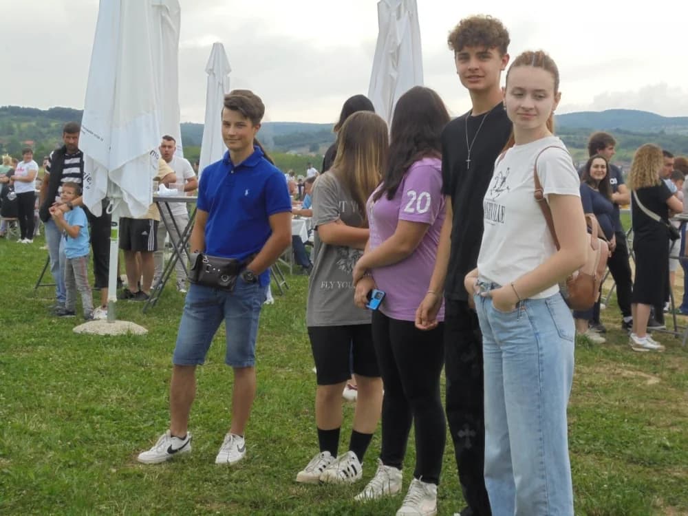 FOTO: Konjički klub Pleternica otvorio vrata svim generacijama