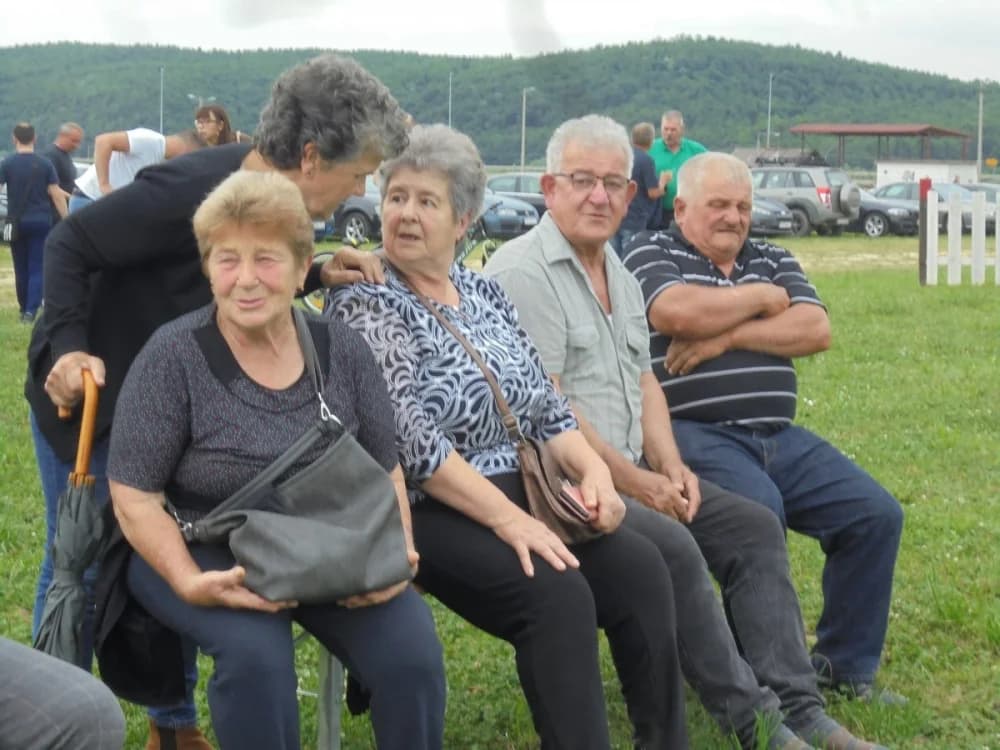 FOTO: Konjički klub Pleternica otvorio vrata svim generacijama