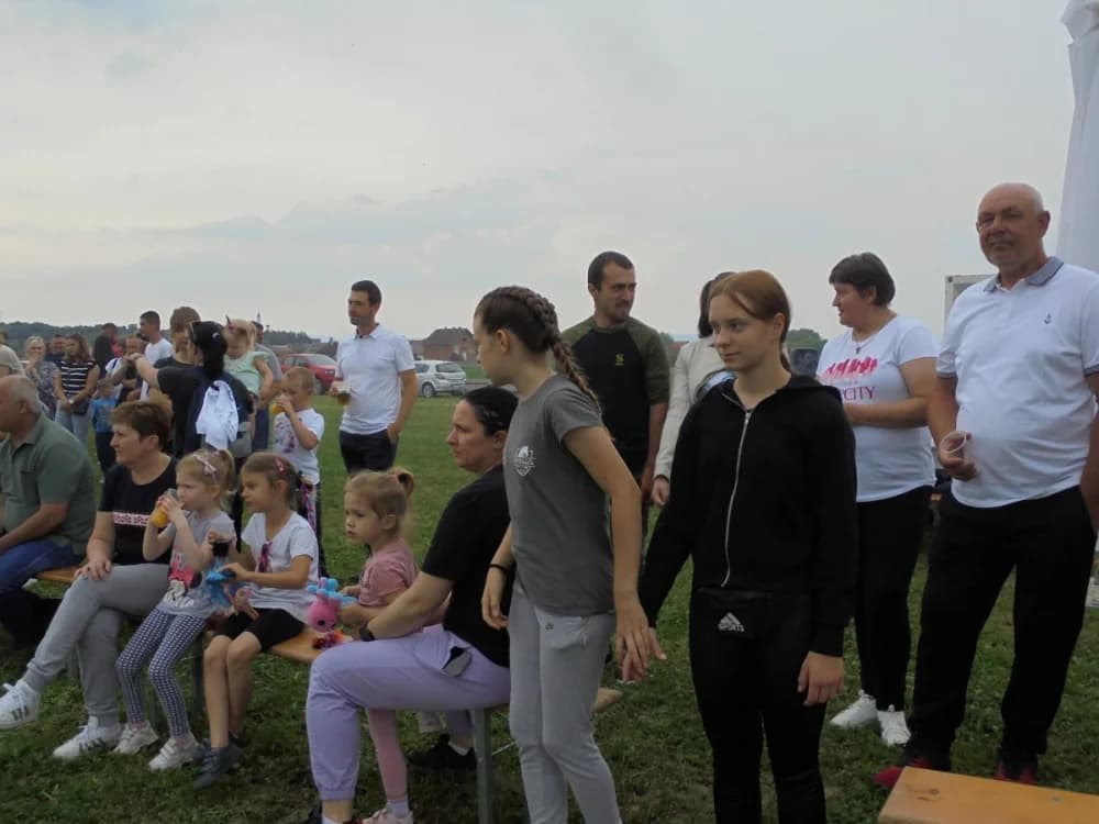 FOTO: Konjički klub Pleternica otvorio vrata svim generacijama