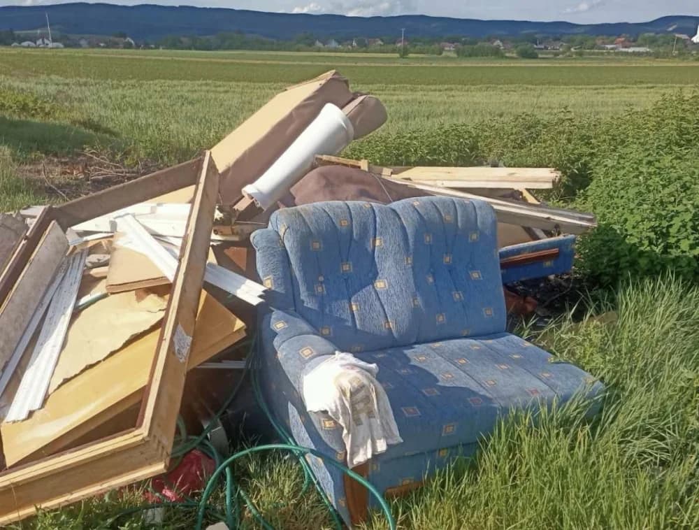 Glomazni otpad u Kuli