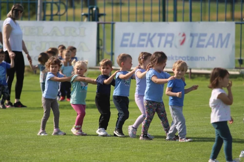 FOTO: Održan 4. sportski festival Dječjeg vrtića Grozdić u Kutjevu