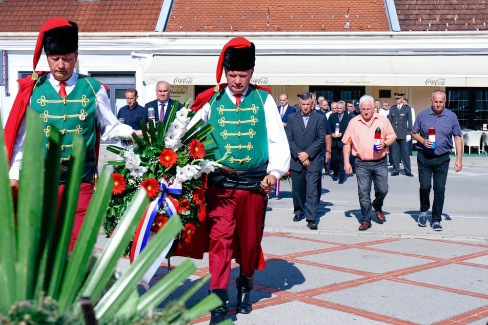 Dan državnosti: U Požegi odana počast svim poginulim, nestalim i umrlim hrvatskim braniteljima