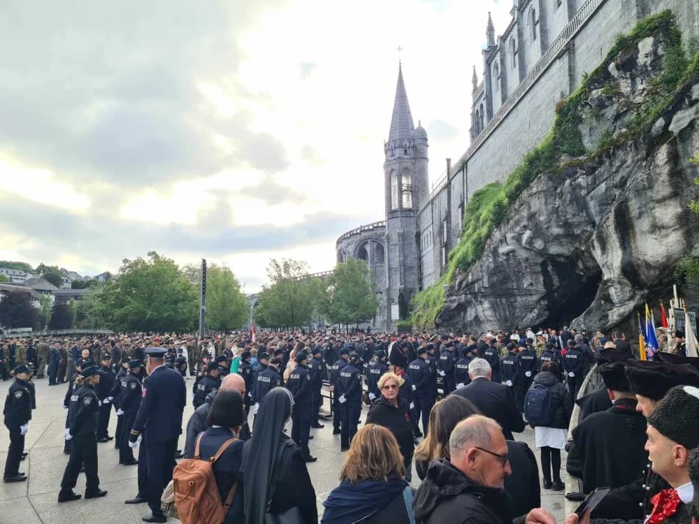 FOTO: Trenkovi panduri na hodočašću u Lurd
