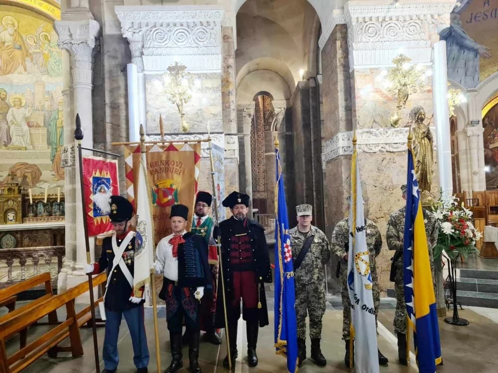 FOTO: Trenkovi panduri na hodočašću u Lurd