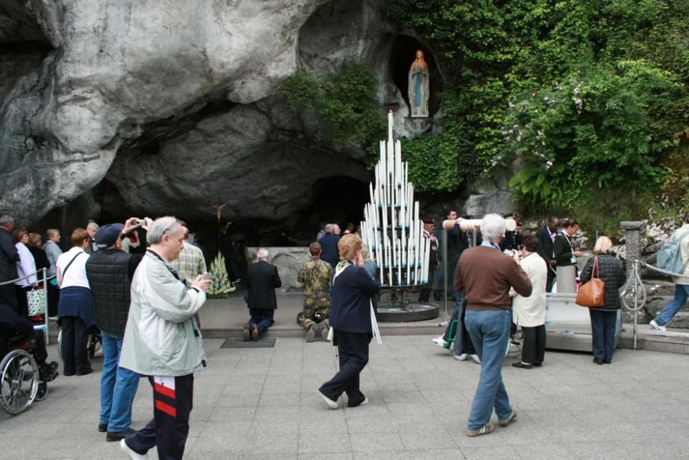 FOTO: Trenkovi panduri na hodočašću u Lurd