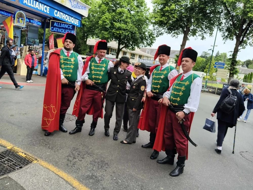 FOTO: Trenkovi panduri na hodočašću u Lurd