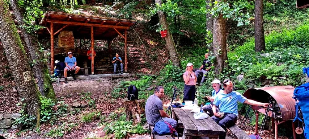 Planinari HPD Gojzerica Dan državnosti proveli na Krndiji