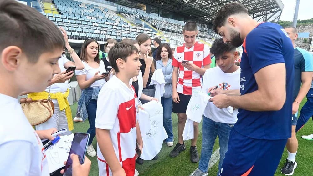 Štićenici Dječjeg doma Lipik s Vatrenima u Rijeci