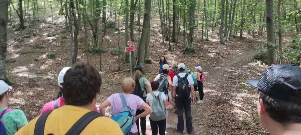 FOTO: Izlet za slijepe i slabovidne osobe ’Pruži mi ruku – Proljeće na Mališćaku“