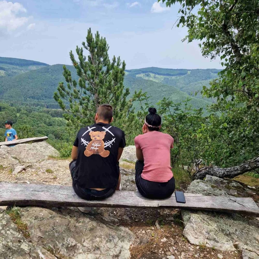 FOTO: Izlet za slijepe i slabovidne osobe ’Pruži mi ruku – Proljeće na Mališćaku“