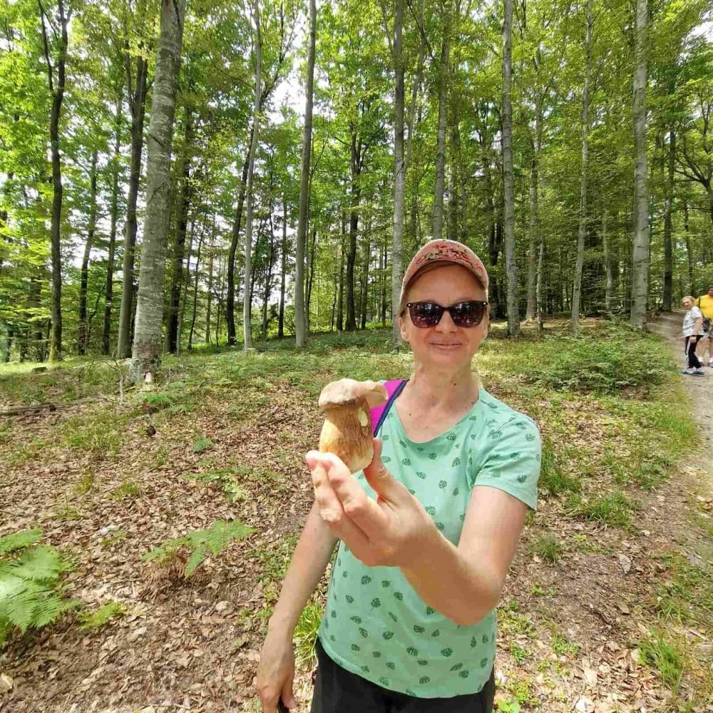 FOTO: Izlet za slijepe i slabovidne osobe ’Pruži mi ruku – Proljeće na Mališćaku“