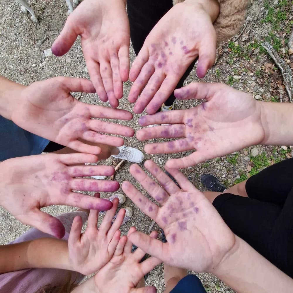 FOTO: Izlet za slijepe i slabovidne osobe ’Pruži mi ruku – Proljeće na Mališćaku“