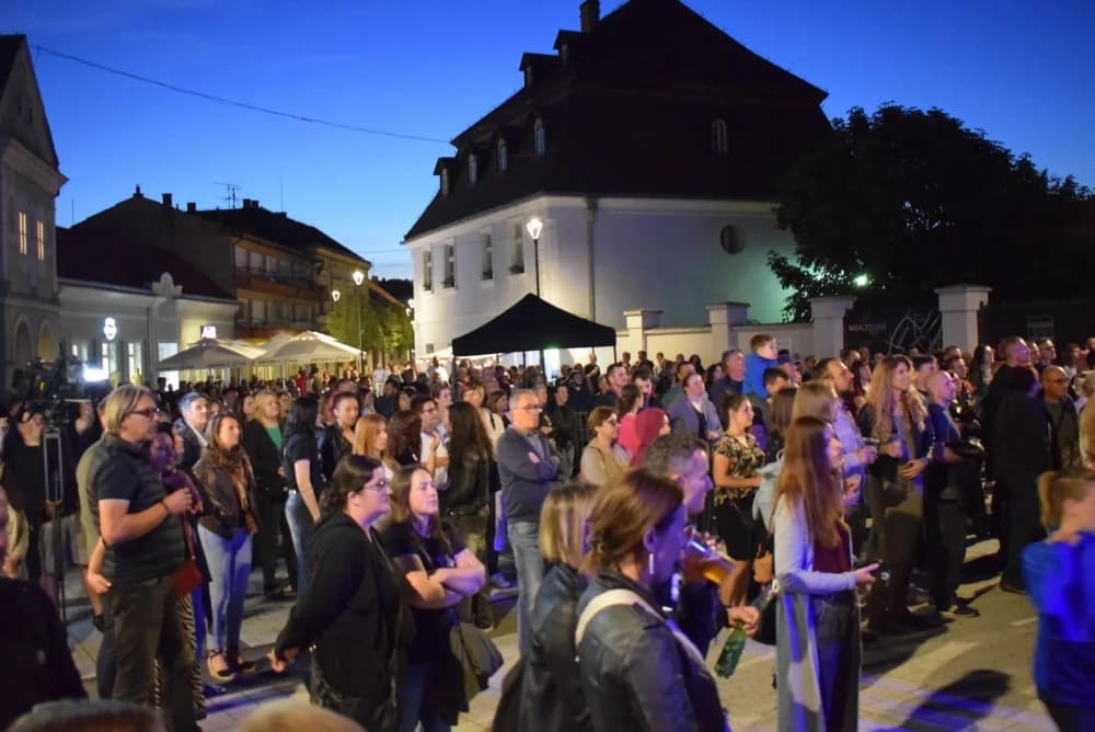 Urban&4 oduševili pakračku publiku na Multipak-u