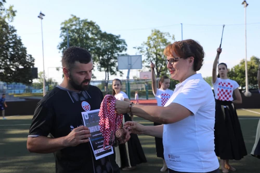 FOTO: Pobjednik KUP-a Grada Pleternice 2024. je NK BSK Buk