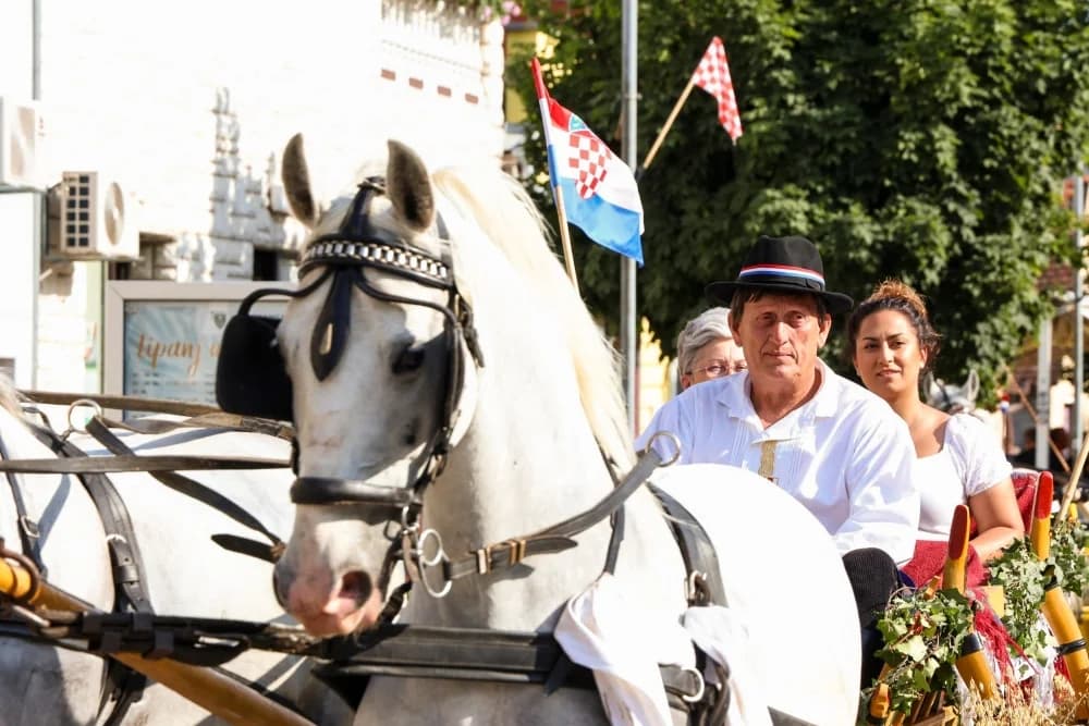 FOTO:  Održana 41. Međunarodna smotra izvornog folklora Lidas