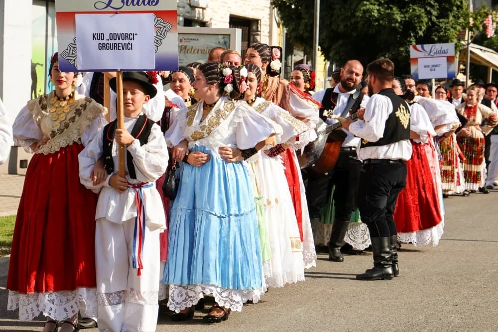 FOTO:  Održana 41. Međunarodna smotra izvornog folklora Lidas