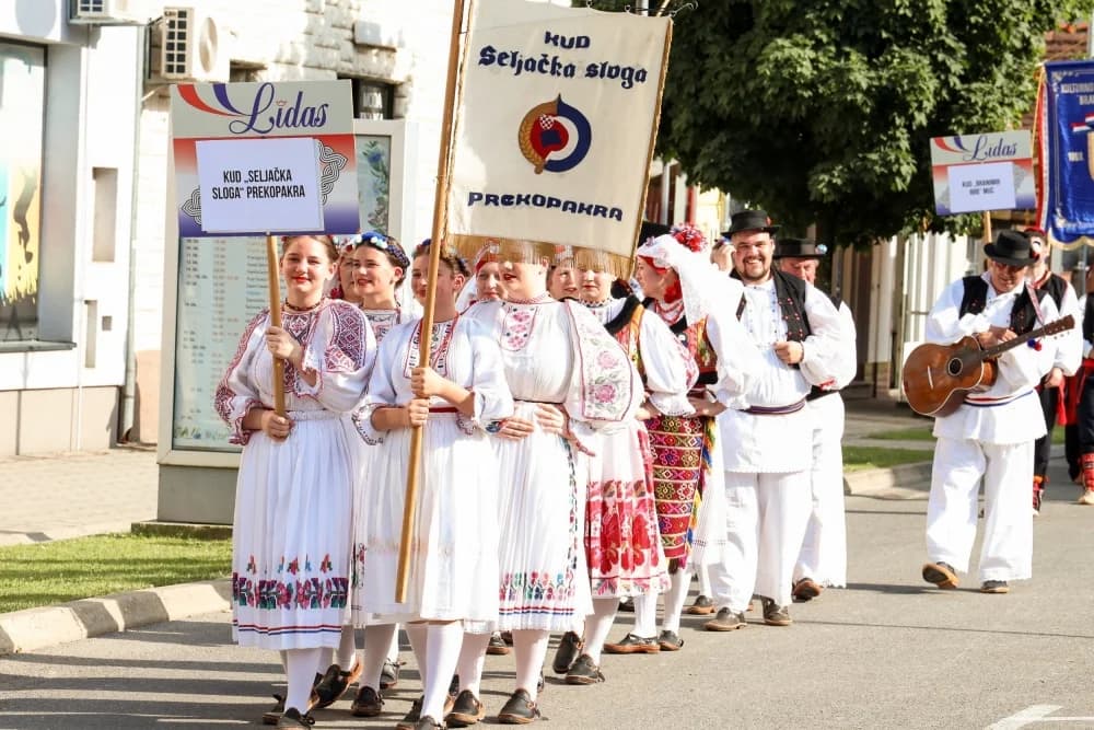 FOTO:  Održana 41. Međunarodna smotra izvornog folklora Lidas