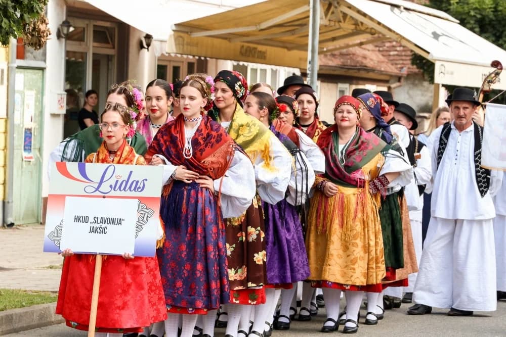 FOTO:  Održana 41. Međunarodna smotra izvornog folklora Lidas