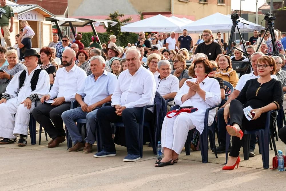 FOTO:  Održana 41. Međunarodna smotra izvornog folklora Lidas