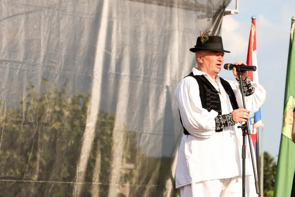 FOTO:  Održana 41. Međunarodna smotra izvornog folklora Lidas