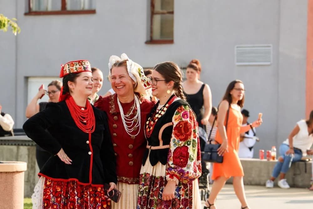FOTO:  Održana 41. Međunarodna smotra izvornog folklora Lidas