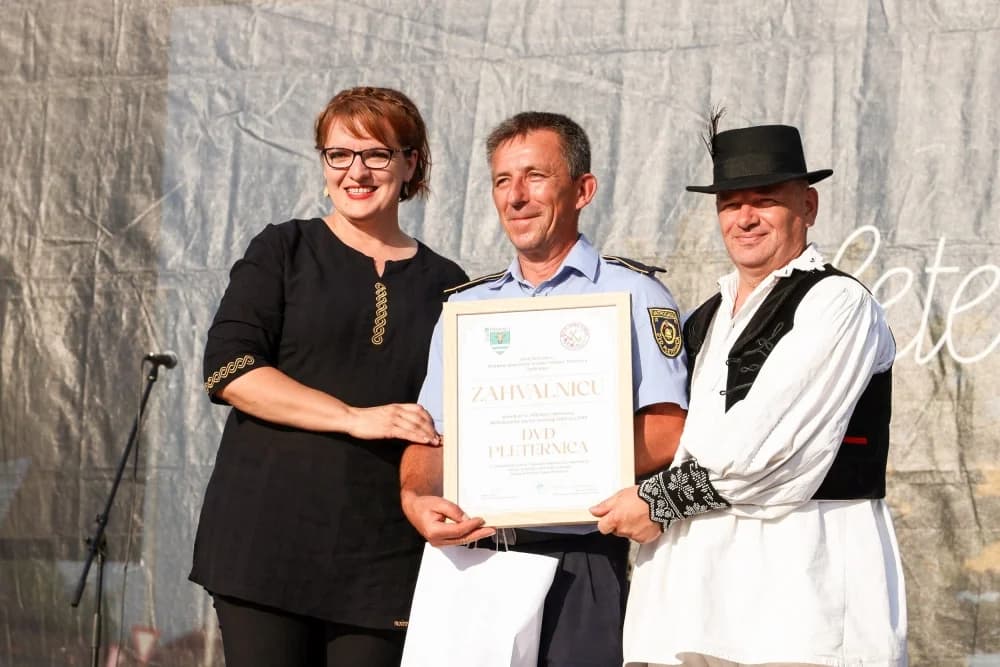 FOTO:  Održana 41. Međunarodna smotra izvornog folklora Lidas