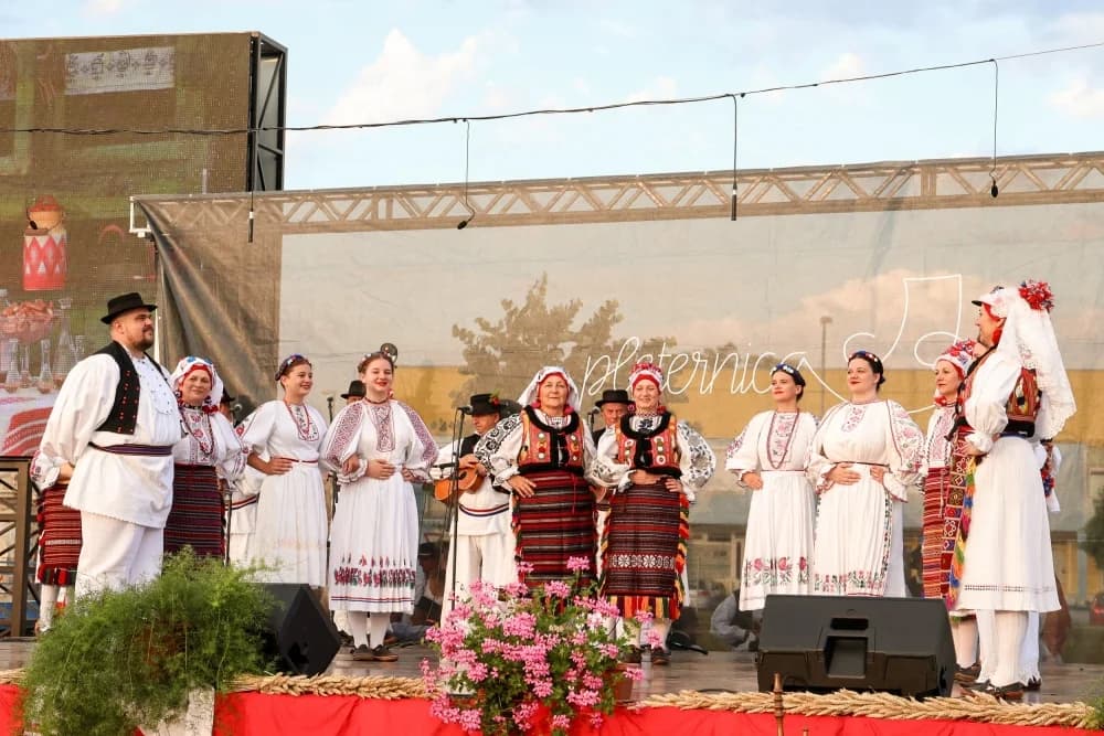 FOTO:  Održana 41. Međunarodna smotra izvornog folklora Lidas