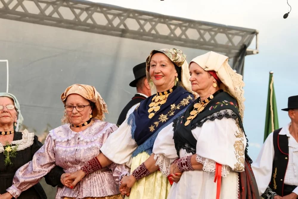 FOTO:  Održana 41. Međunarodna smotra izvornog folklora Lidas