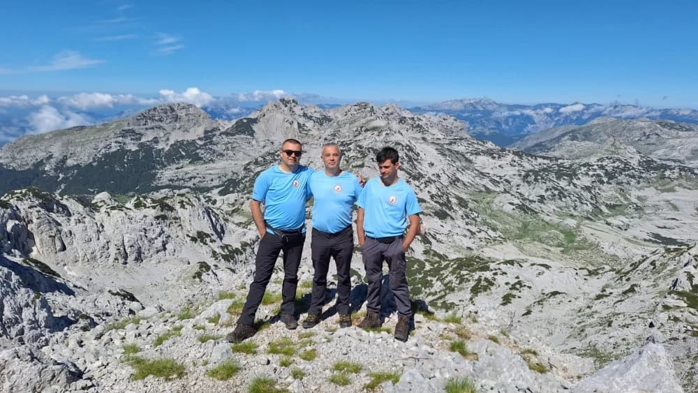 HPD Gojzerica na izletu u Prenj- BiH pohodila vrhove  Zelena glava 2155 mnv i Otiš 2097 mnv