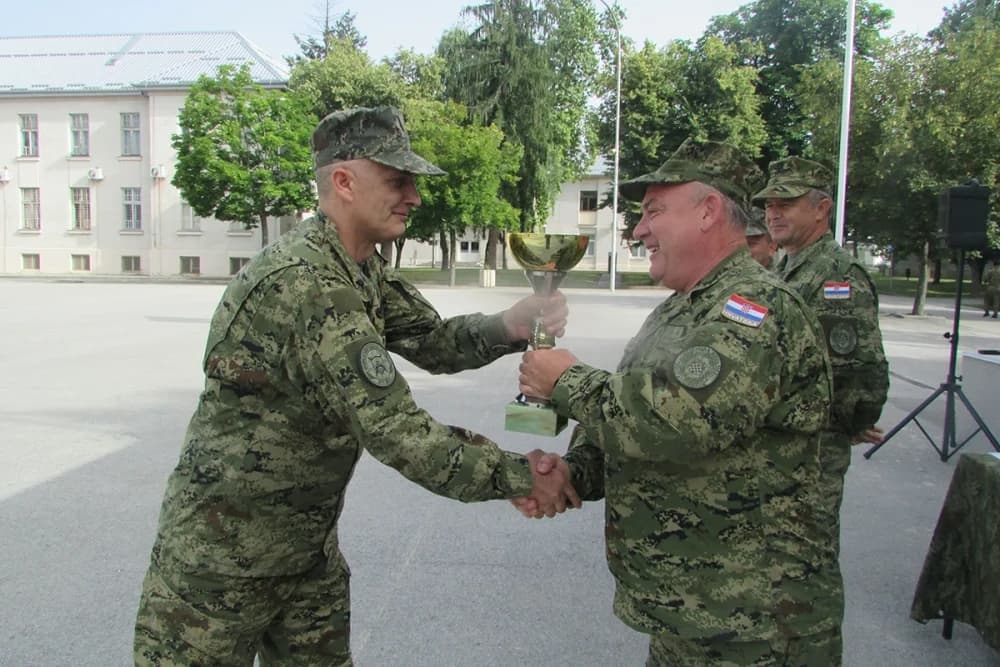 Završetak dragovoljnog vojnog osposobljavanja 42. naraštaja ročnika u Požegi