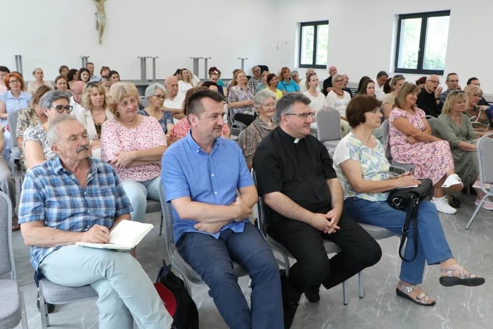 FOTO: Biskupijsko hodočašće zdravstvenih djelatnika Gospi Voćinskoj
