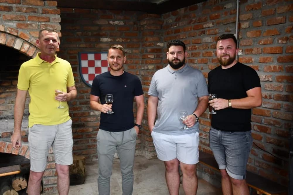 FOTO: Otvorenje sjenice u Venju