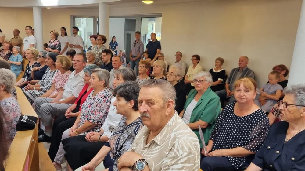 FOTO: Blagoslov novih zvona u požeškoj Župi sv. Ivana Krstitelja