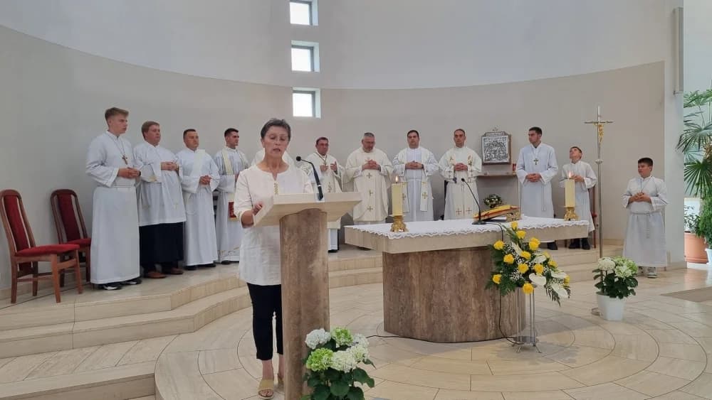 FOTO: Blagoslov novih zvona u požeškoj Župi sv. Ivana Krstitelja