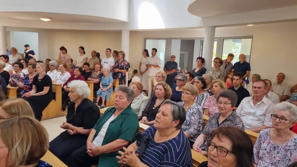 FOTO: Blagoslov novih zvona u požeškoj Župi sv. Ivana Krstitelja