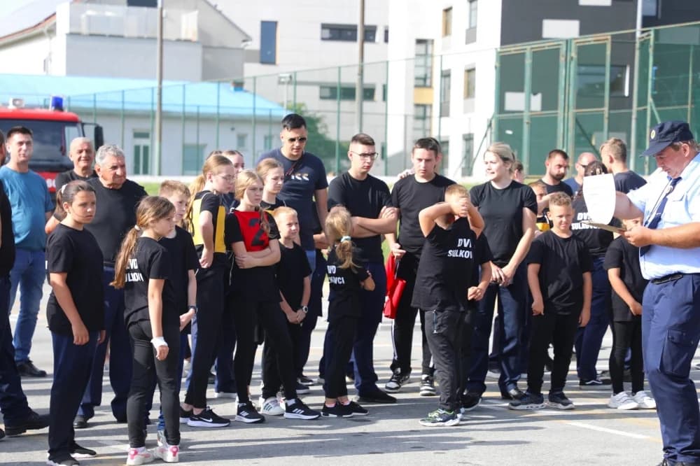 PLETERNICA: Gradsko vatrogasno natjecanje mladeži i članova
