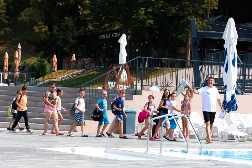 Besplatna Škola plivanja u veličkom aquaparku za 320 djece