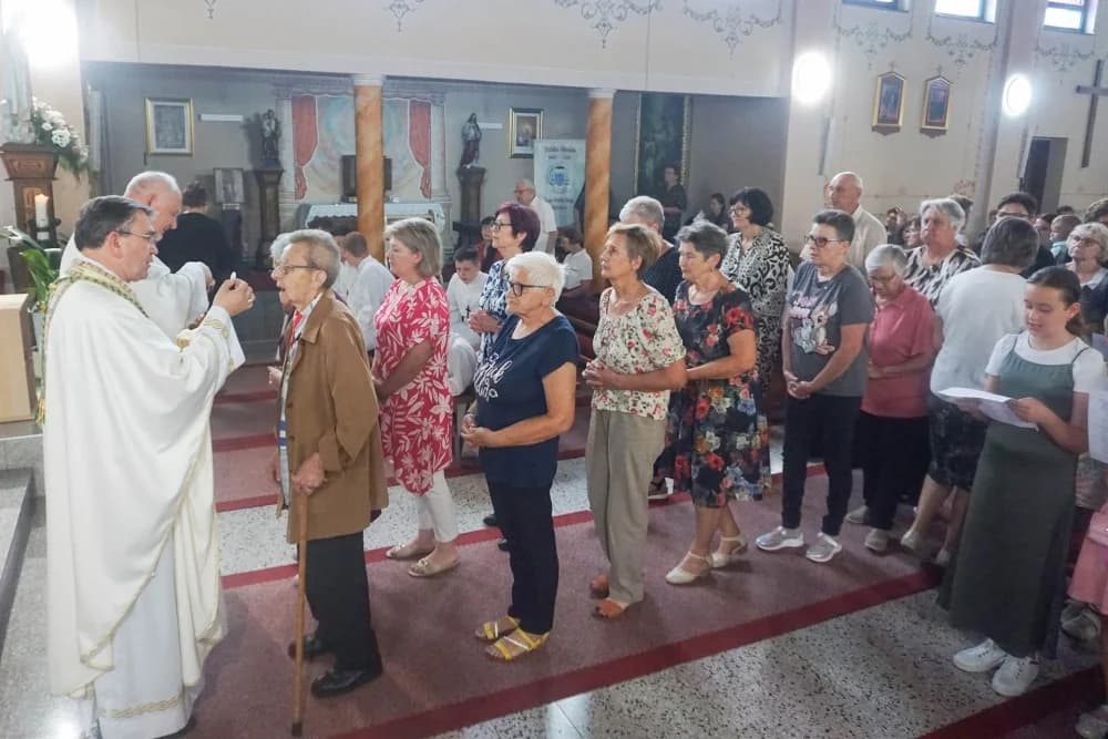Susret svećenika o 34. obljetnici svećeničkog ređenja u Rešetarima
