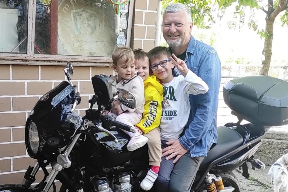Priča o Marijanu Lukiću- Lukyju, obiteljskoj duši, bajkeru i putopiscu
