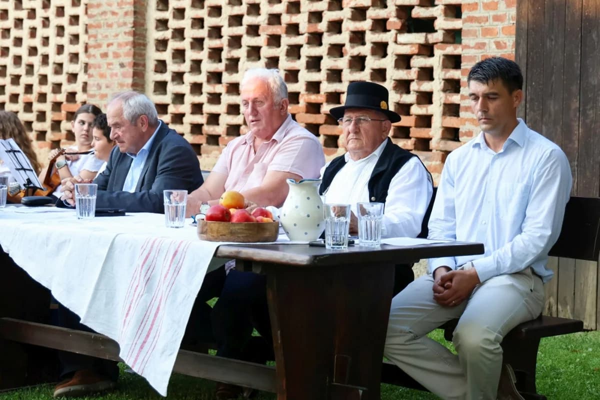 DAN OPĆINE KAPTOL: Održana promocija monografije Ivo Čakalić